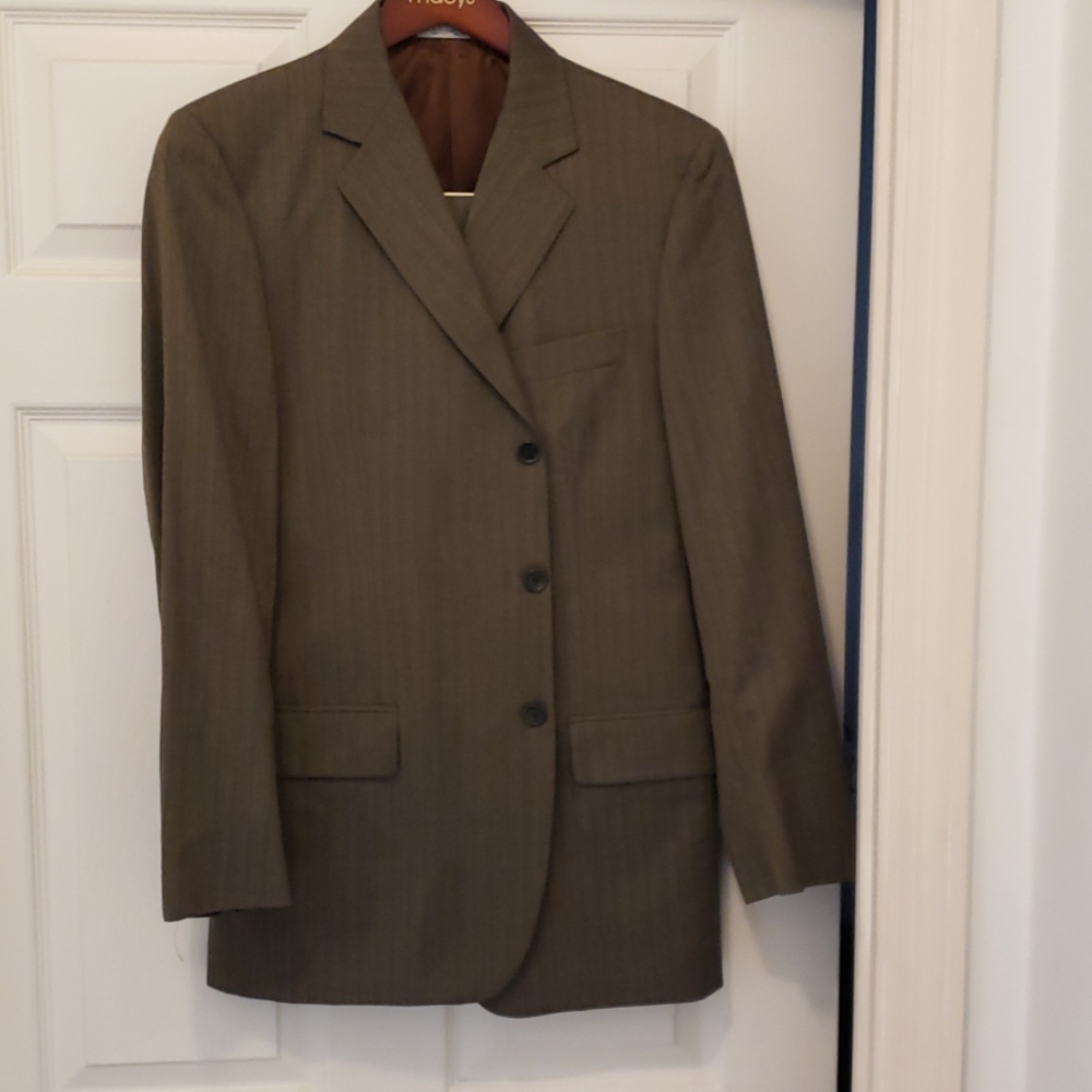 36R Olive Pertegaz Suit